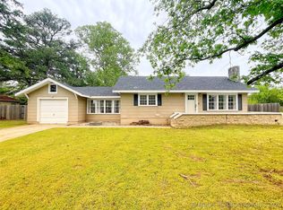 306 Diamond St, Holdenville, OK 74848