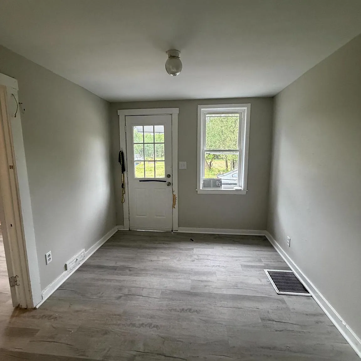 1 bed, 1672 sqft, $1,550 — Photo 3