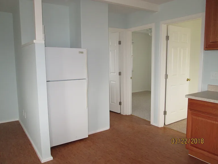 104A S Lippse Dr — Photo 5