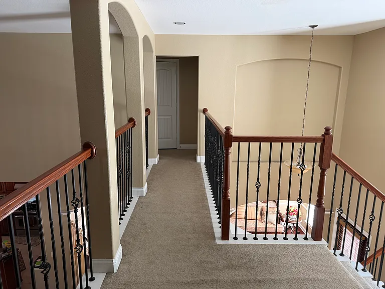 909 Araf Ave — Photo 3