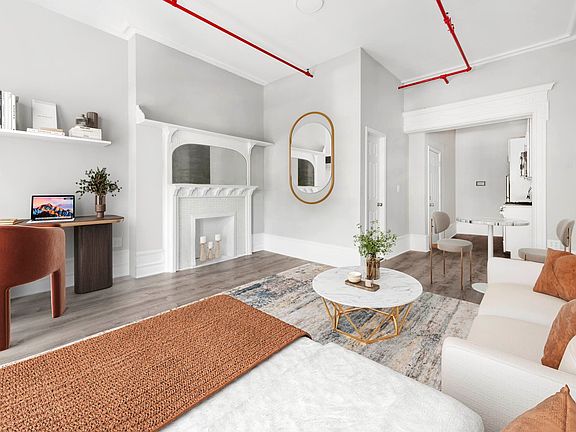 4th image of 2110 5th Ave #1B