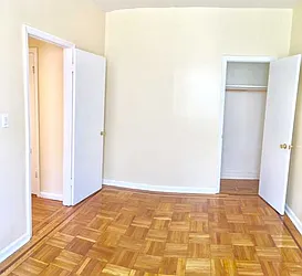 Rented by New York Residence