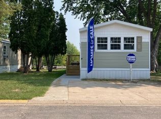 7748 Dowell Ave, Inver Grove Heights, MN 55076