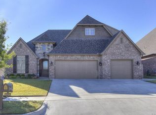 2014 W 109th St S, Jenks, OK 74037