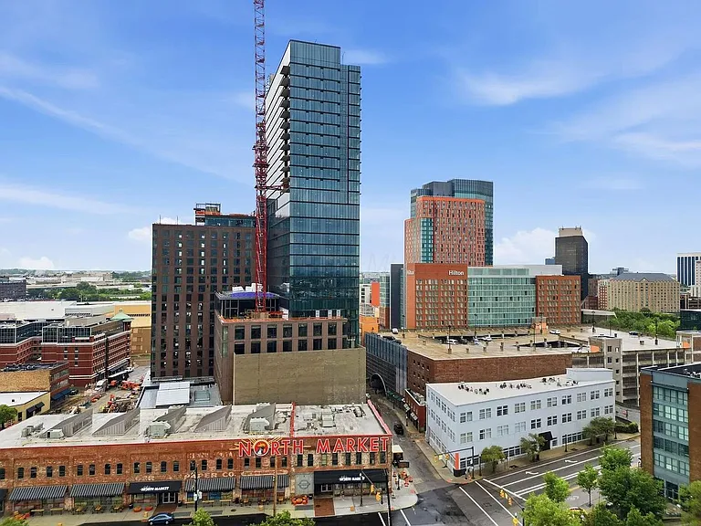 444 N Front St #301 — Photo 15
