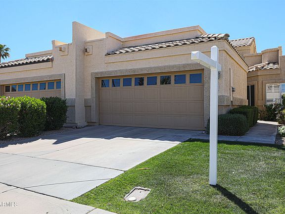 2nd image of 9013 W Port Royale Ln