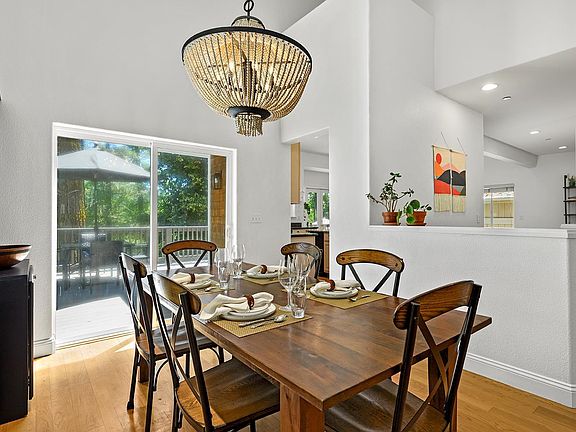 4th image of 15863 Morningside Drive