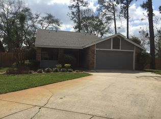 909 N Lakewood Ter, Port Orange, FL 32127