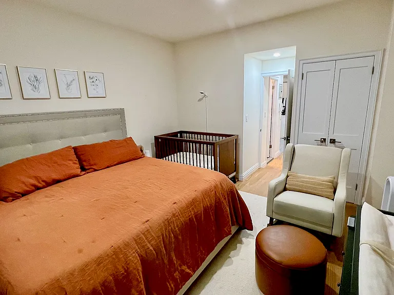 16 W 75th St #1A — Photo 11