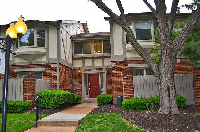 1st image of 1431 Willow Brook Cv APT 3