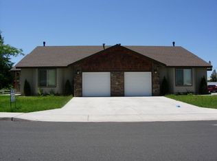 2632 SW 31st St, Redmond, OR 97756