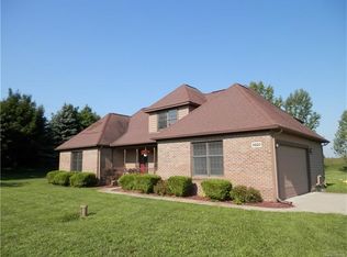 9220 Anacapa Bay Dr, Pinckney, MI