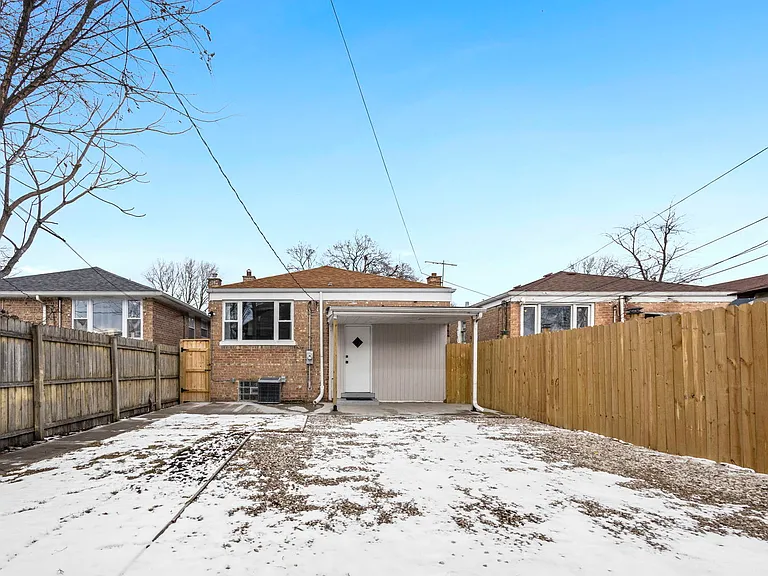 1723 W 75th Pl — Photo 23