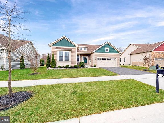 3rd image of 5338 Newman Ln