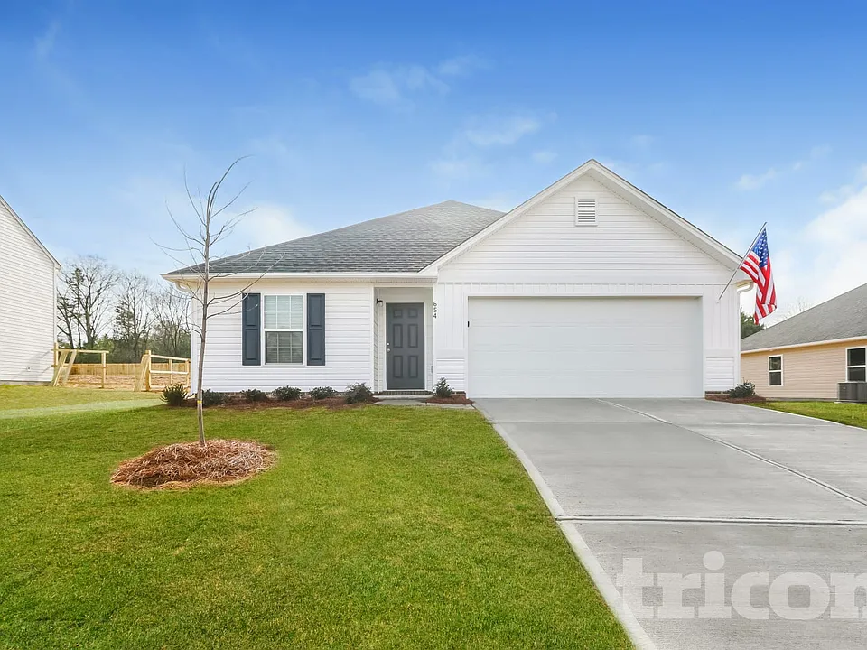 654 Scarlet Leaf Ln