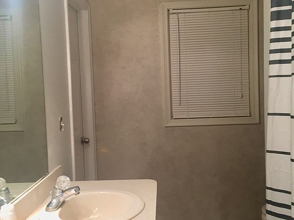 Master bath double sinks