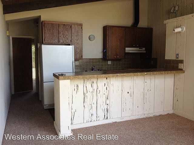 2nd image of 229 Mar Vista Dr APT B
