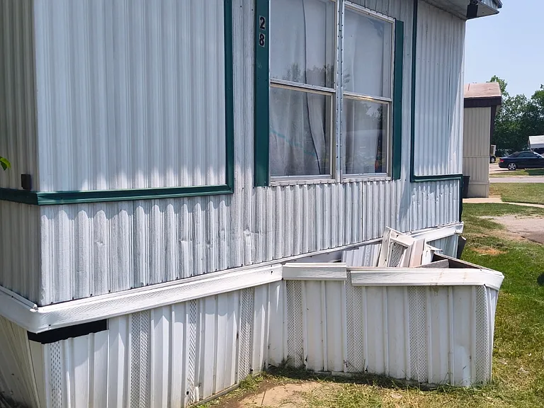 7600 W Military Dr — Photo 17