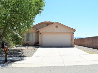 128 Avenida Jardin, Los Lunas, NM 87031