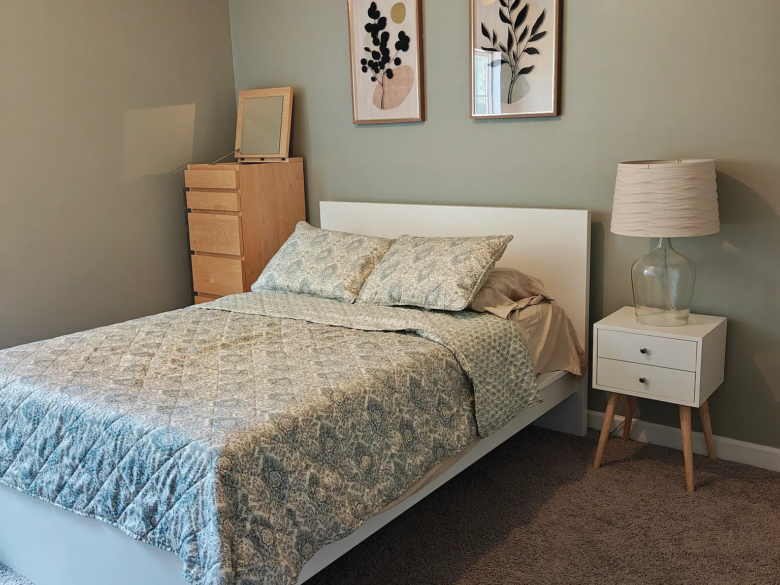 3 bed, 2.5 bath, 1766 sqft, $875 — Photo 1