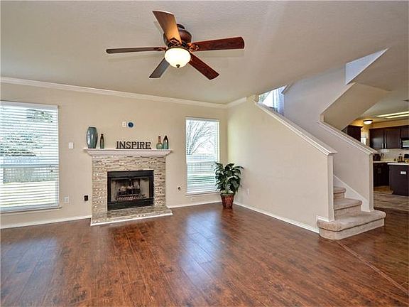 3rd image of 3905 Eagles Nest St