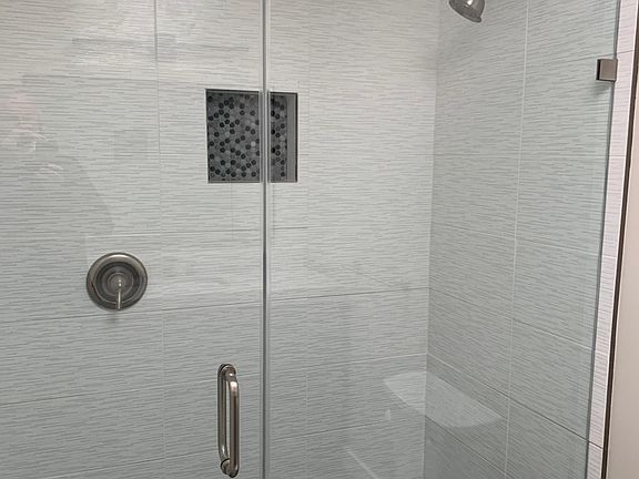 5th image of 557 S Eliseo Dr #7