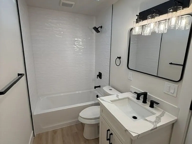7900 Edmonds 4-Plex — Photo 71