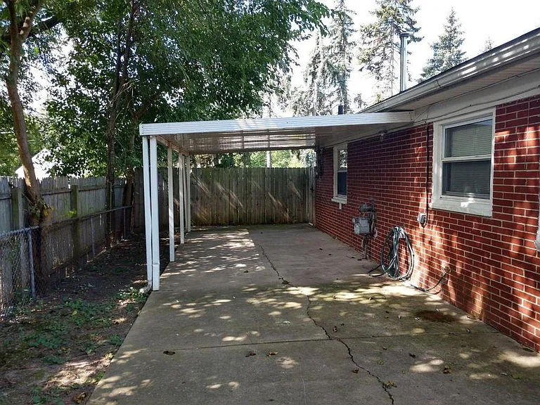 Car Port