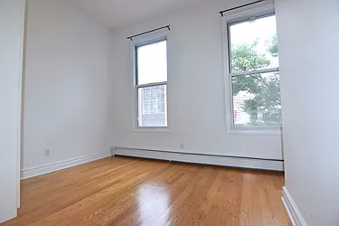 Rented by Triplemint