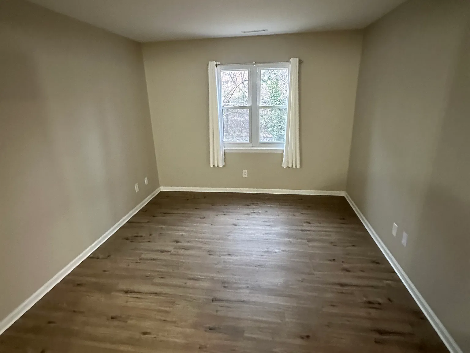2 bed, 680 sqft, $1,650 — Photo 2
