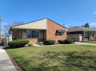 7860 August Ave, Westland, MI 48185