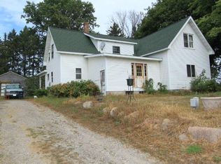 12636 Maxwell Rd, Chisago City, MN 55013