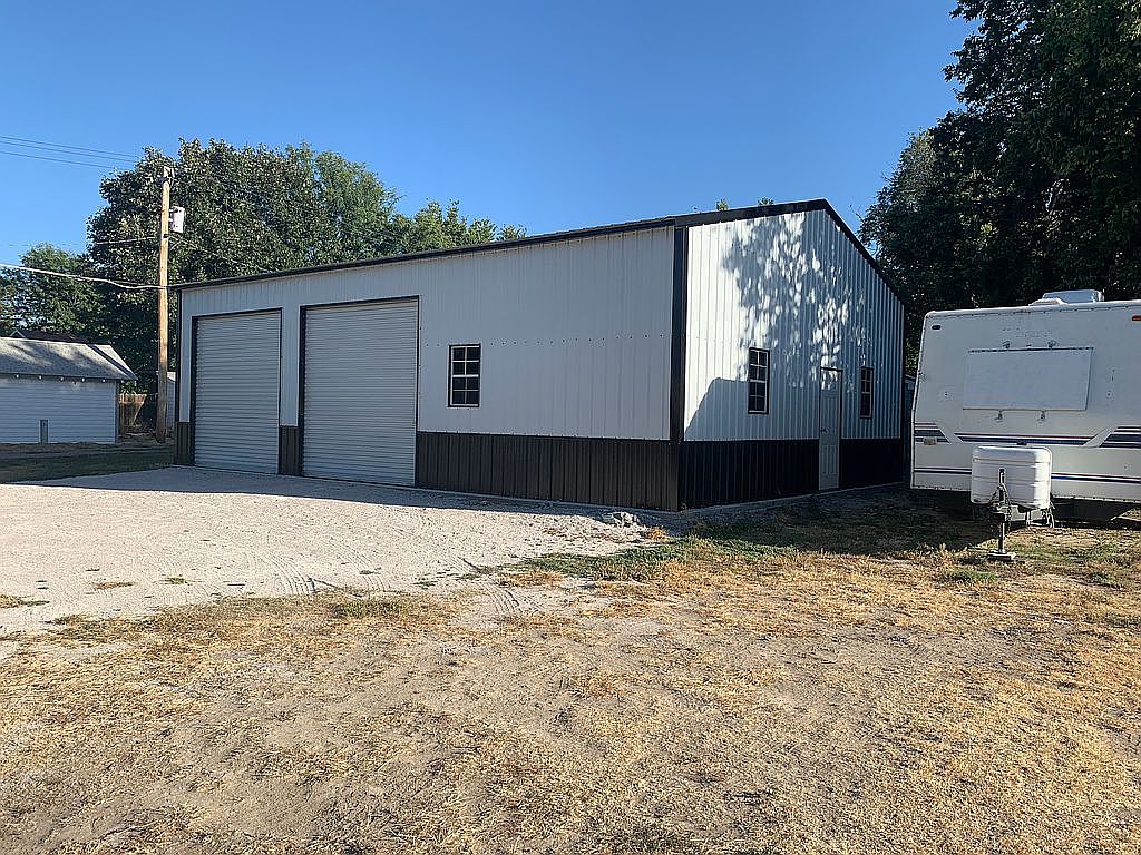 1001 Caldwell Ave, Goodland, KS 67735 Zillow