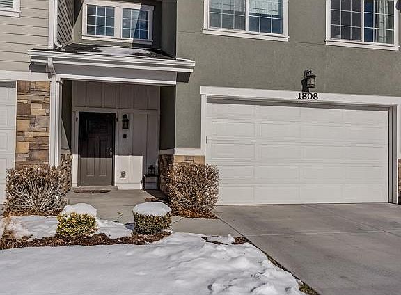 3rd image of 1808 W Park Willow Way