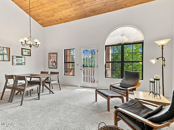 2nd image of 5334 N Calle Del Rocio