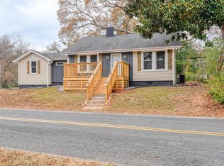 530 W Hayne St, Woodruff, SC 29388
