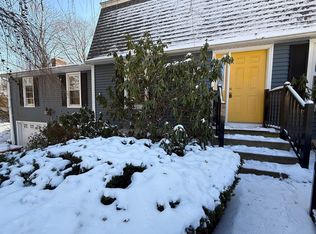 38 High Meadow Rd, Agawam, MA 01001