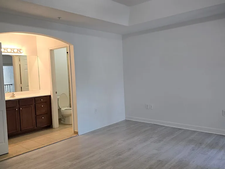 22401 SW 88th Pl #15 — Photo 34