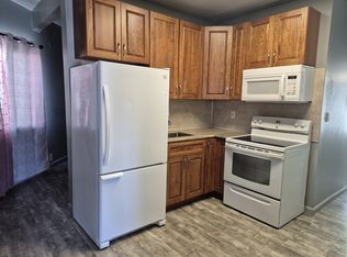 707 Cooke St #2, Honolulu, HI 96813