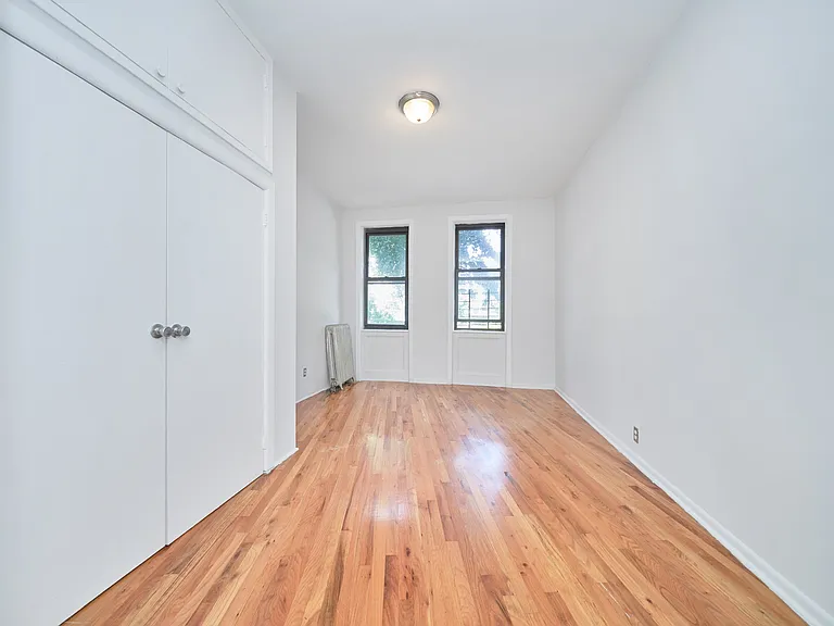 587 Riverside Dr #1C — Photo 9