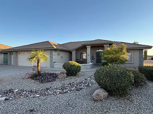 11401 E Medina Ave Photo 1