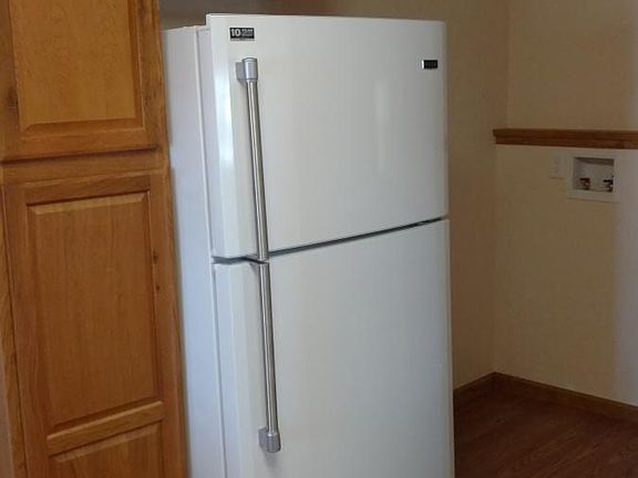 W/D on first flloor, Fridge with pantry