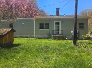 9 Buckeye Brook Rd, Charlestown, RI 02813