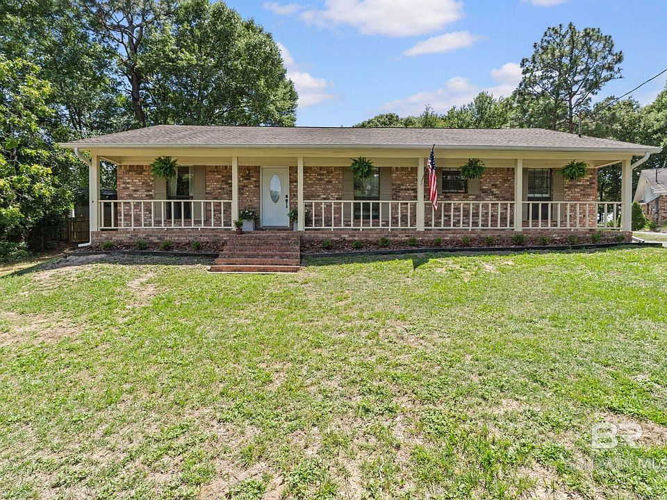 1st image of 107 Vermell Cir