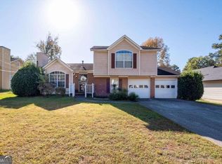 6140 Emerald Pointe Cir, Atlanta, GA 30349