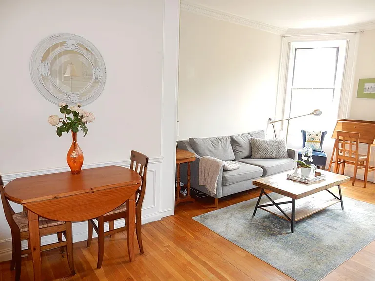 19 Chestnut St #3A — Photo 5