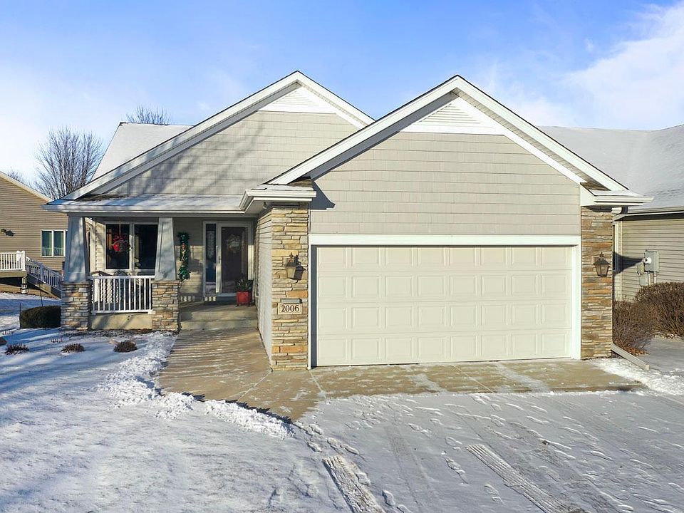 1st image of 2006 Lake Dr
