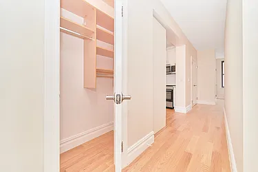 Rented by Living New York