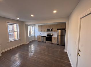 115 Park Dr #54, Boston, MA 02215