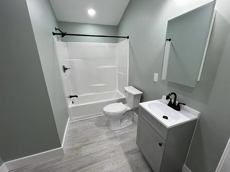 4535 Arkadelphia Rd — Photo 8